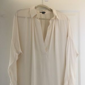 Poet style, silk blouse.